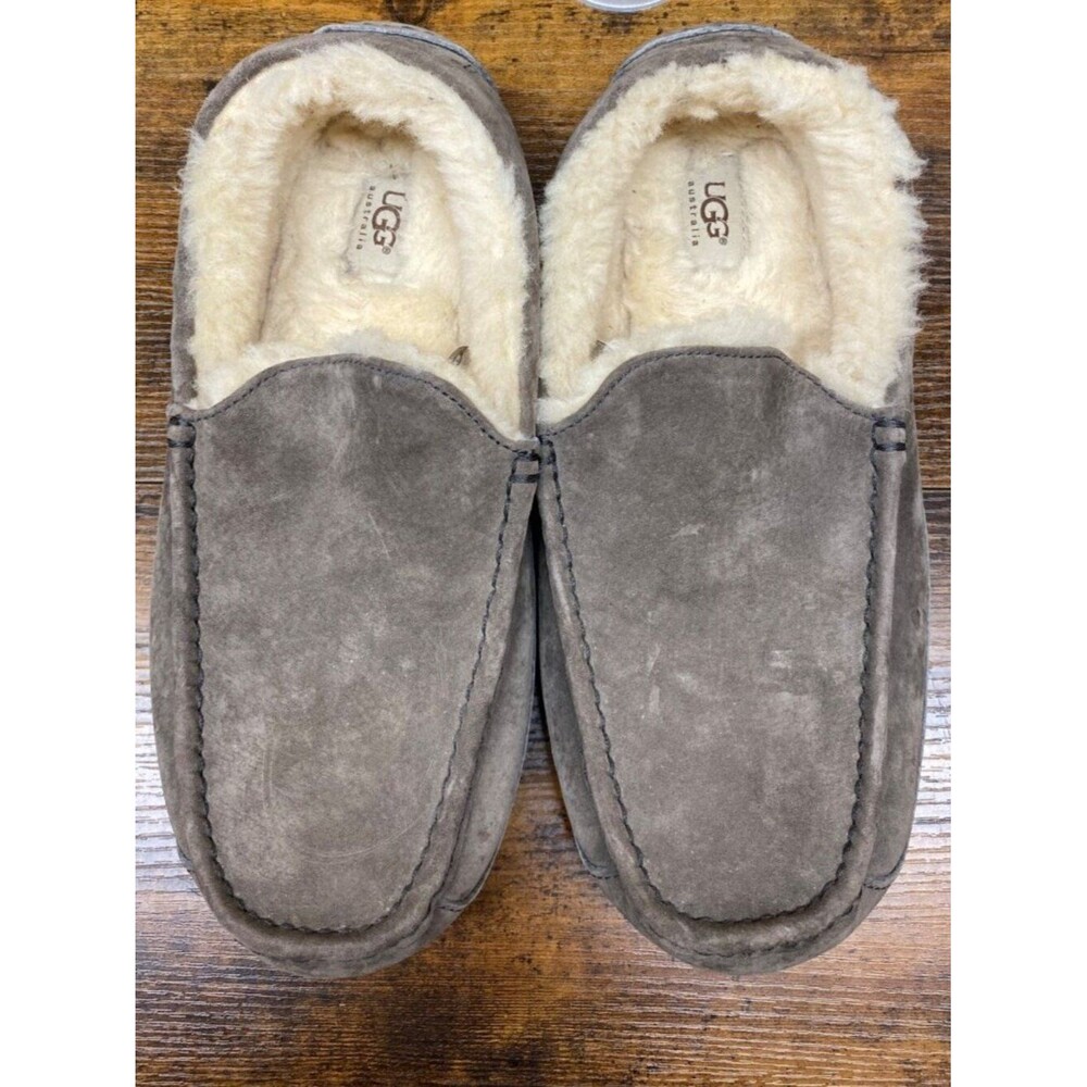 Ugg Men's Size 12 Taupe Suede Shearling Lined Slippers House Shoes Casual Comfy